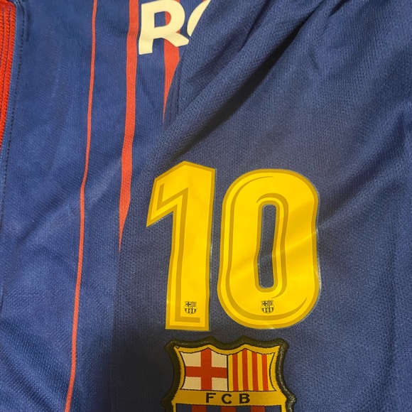 Nike Messi Youth 10 Jersey and Short Set - Picture 5 of 8